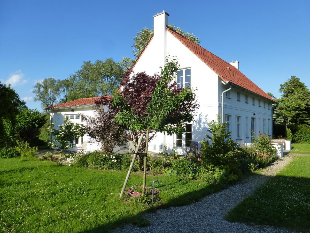 Traumhaftes Luxus-Ferienhaus Warnkenhagen  Экстерьер фото
