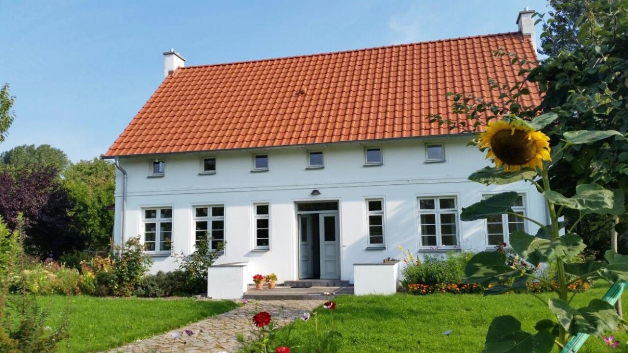 Traumhaftes Luxus-Ferienhaus Warnkenhagen  Экстерьер фото