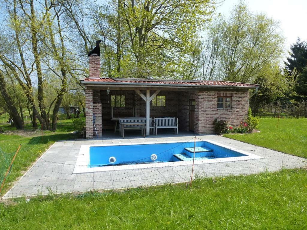 Traumhaftes Luxus-Ferienhaus Warnkenhagen  Экстерьер фото